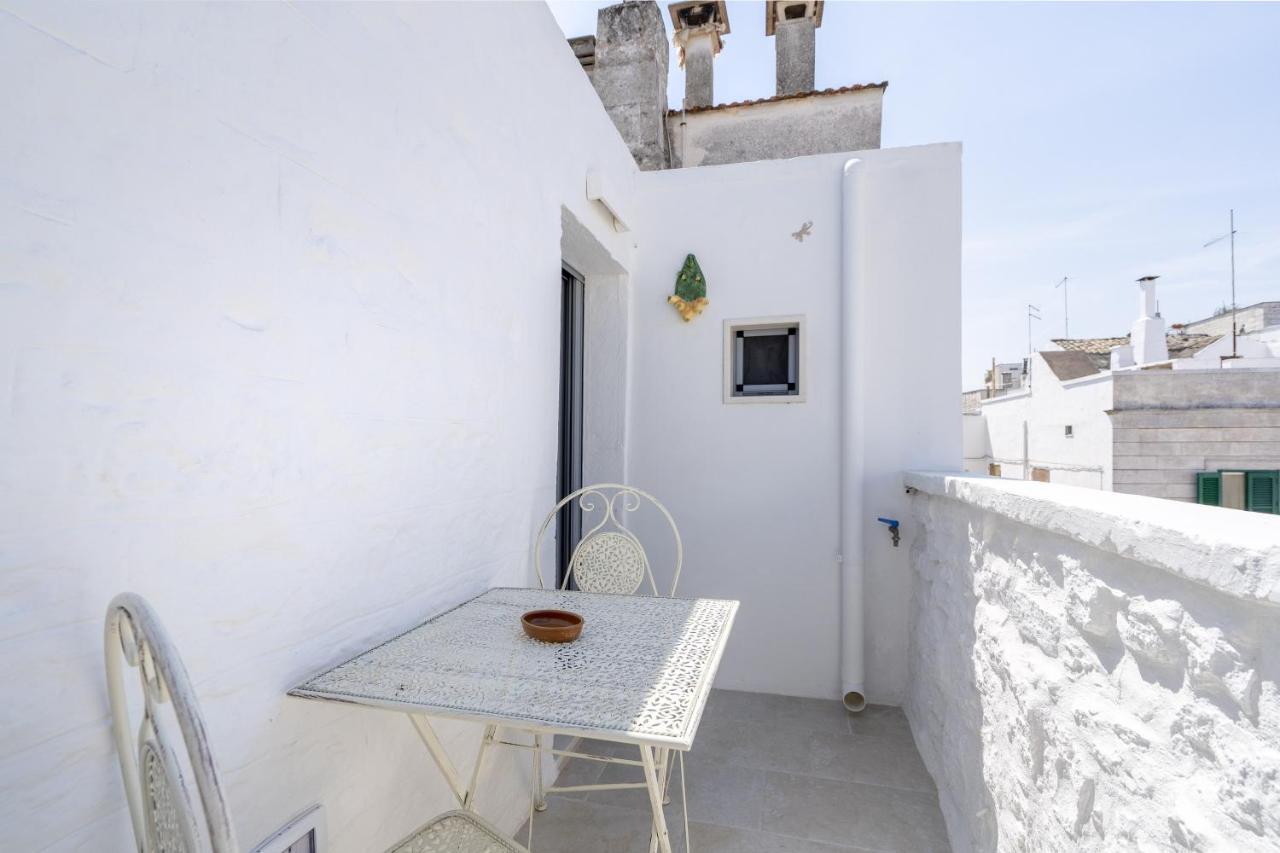 Suite La Scala Del Borgo Cisternino Esterno foto